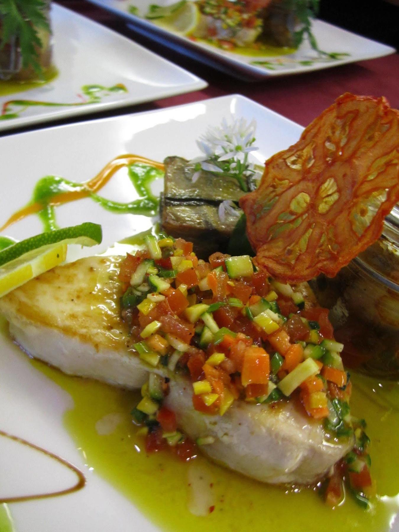 Vernayaz Reves Gourmands, Hotellerie & Gastronomie מראה חיצוני תמונה